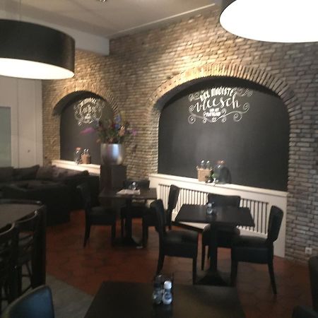 Plein 13 Hotell Drunen Exteriör bild